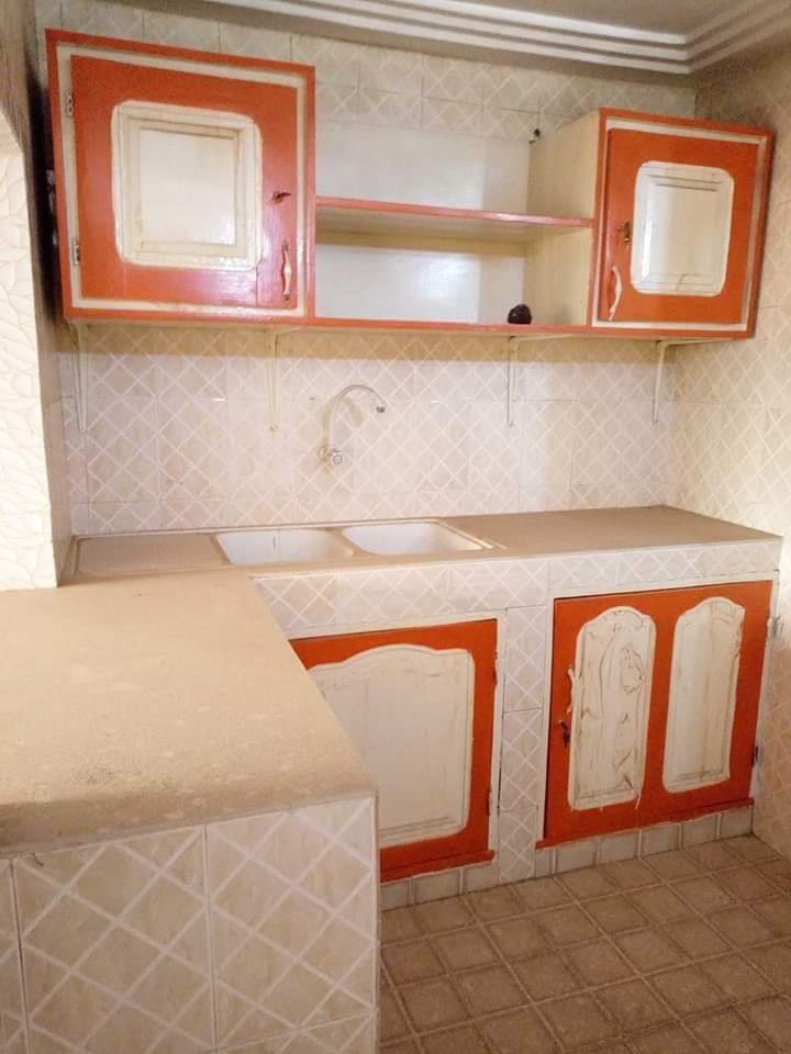 N° 4965 :
                            Appartement à louer , Agoe, Lome, Togo : 80 000 XOF/mois