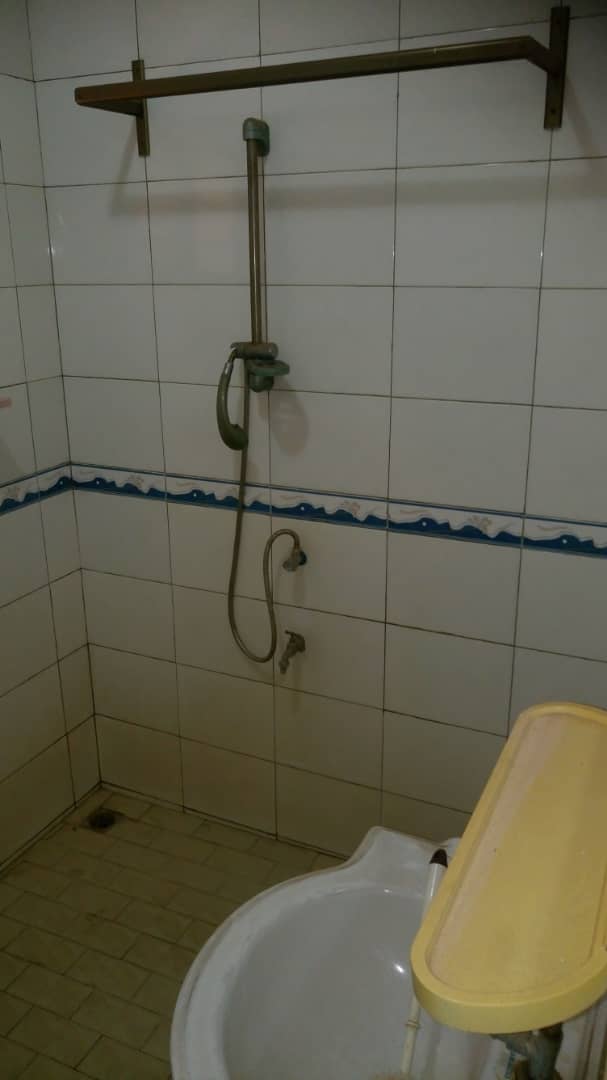 N° 4966 :
                            Villa à louer , Kegue, Lome, Togo : 200 000 XOF/mois