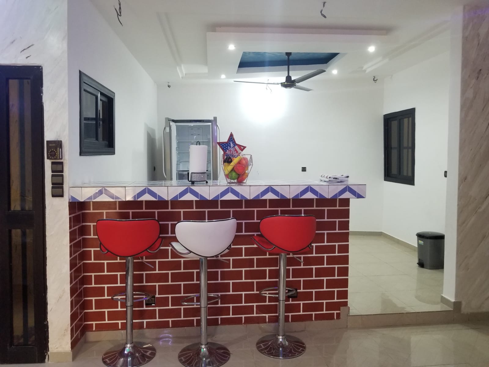 N° 4976 :
                            Appartement meublé à louer , Agoe, Lome, Togo : 350 000 XOF/mois