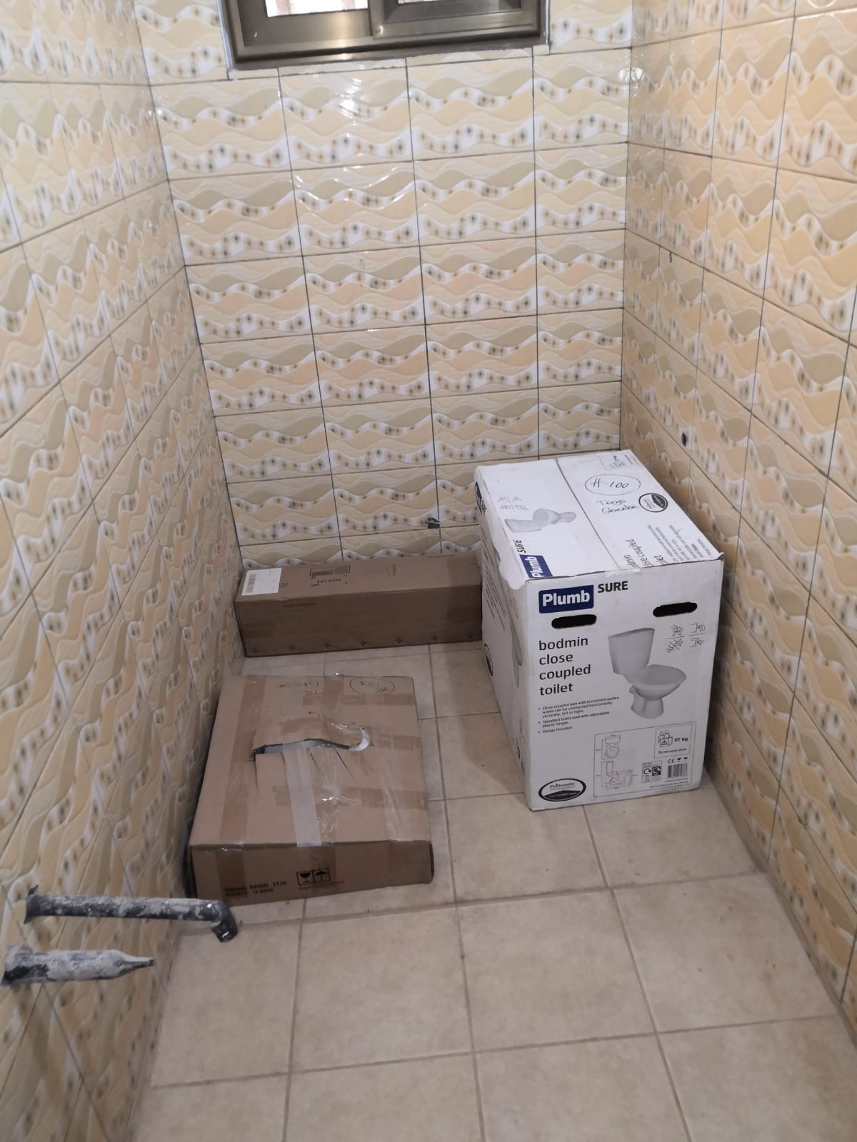 N° 4986 :
                            Villa à louer , Agoe, Lome, Togo : 200 000 XOF/mois