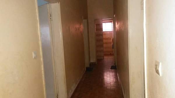 N° 4987 :
                            Villa à vendre , Adidogome, Lome, Togo : 85 000  000 XOF/vie