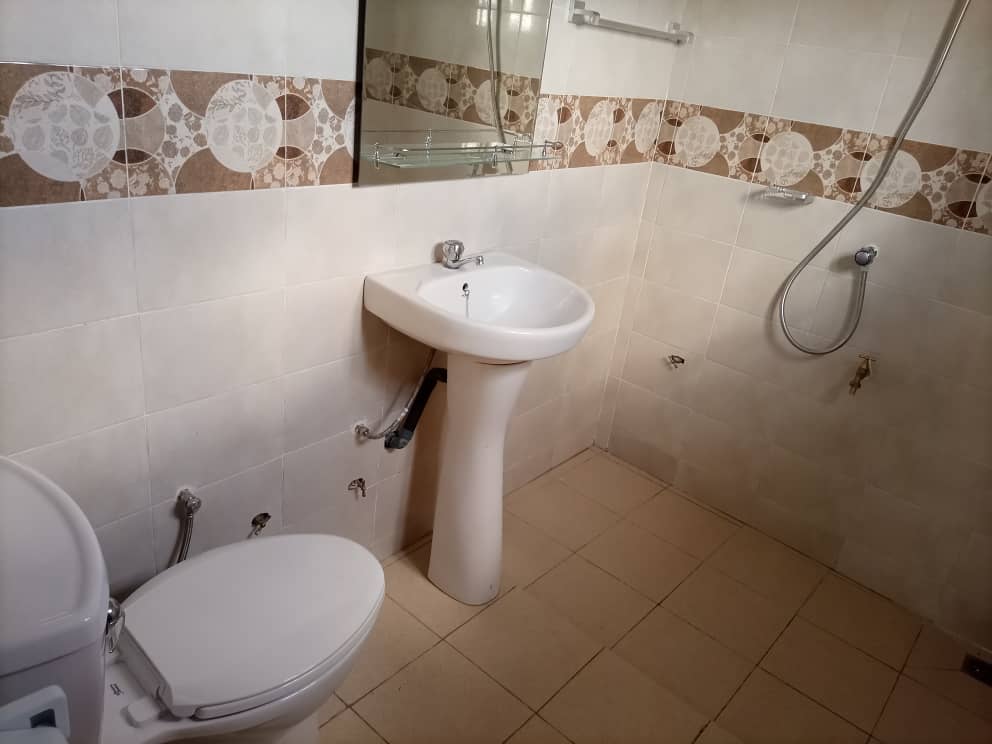 N° 4994 :
                            Chambre salon à louer ,  zanguera , Lome, Togo : 45 000 XOF/mois