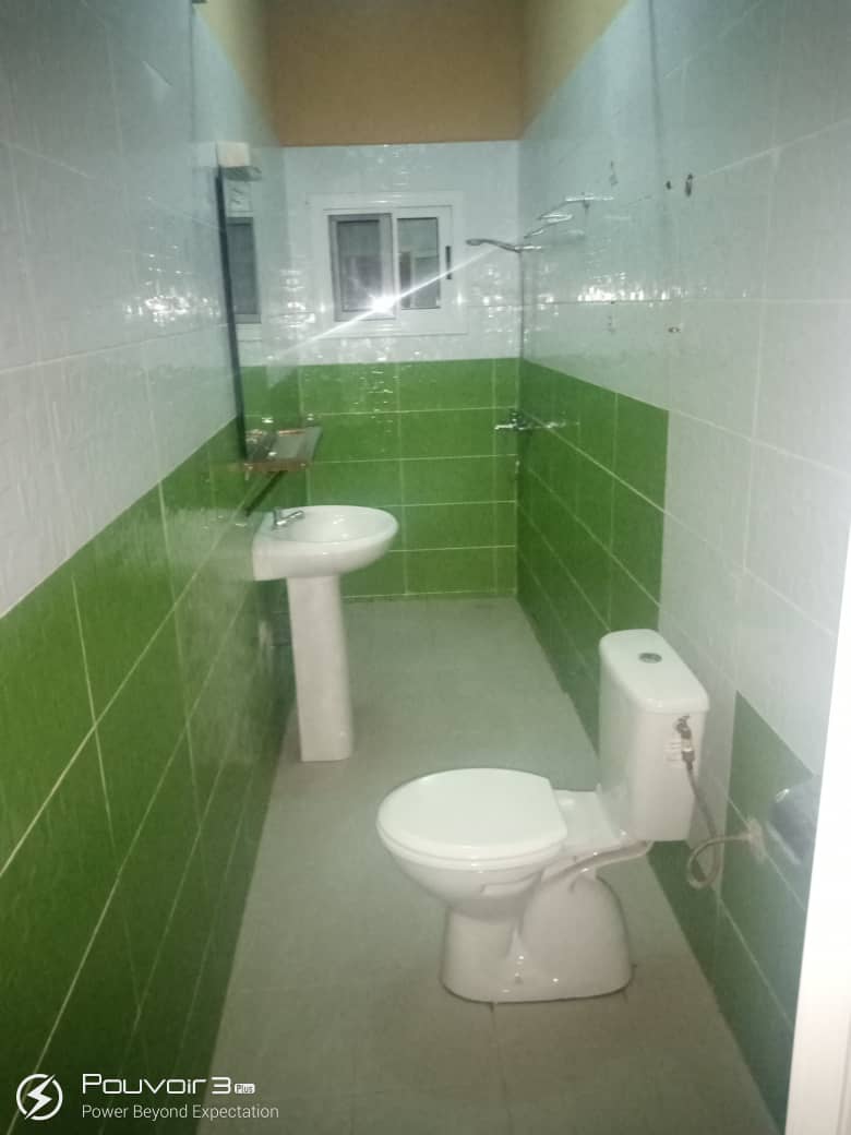 N° 5002 :
                            Appartement à louer , Agoe, Lome, Togo : 60 000 XOF/mois