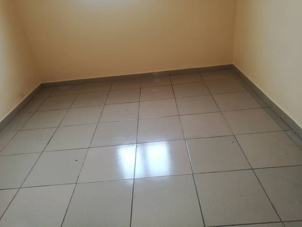 N° 5023 :
                            Chambre salon à louer , Agoe, Lome, Togo : 45 000 XOF/mois