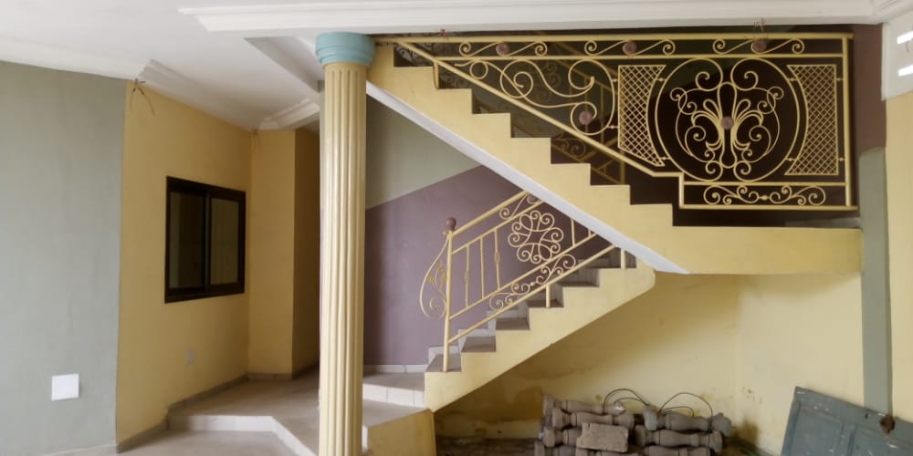 N° 5054 :
                            Villa à louer , Sito aeroport  , Lome, Togo : 300 000 XOF/mois