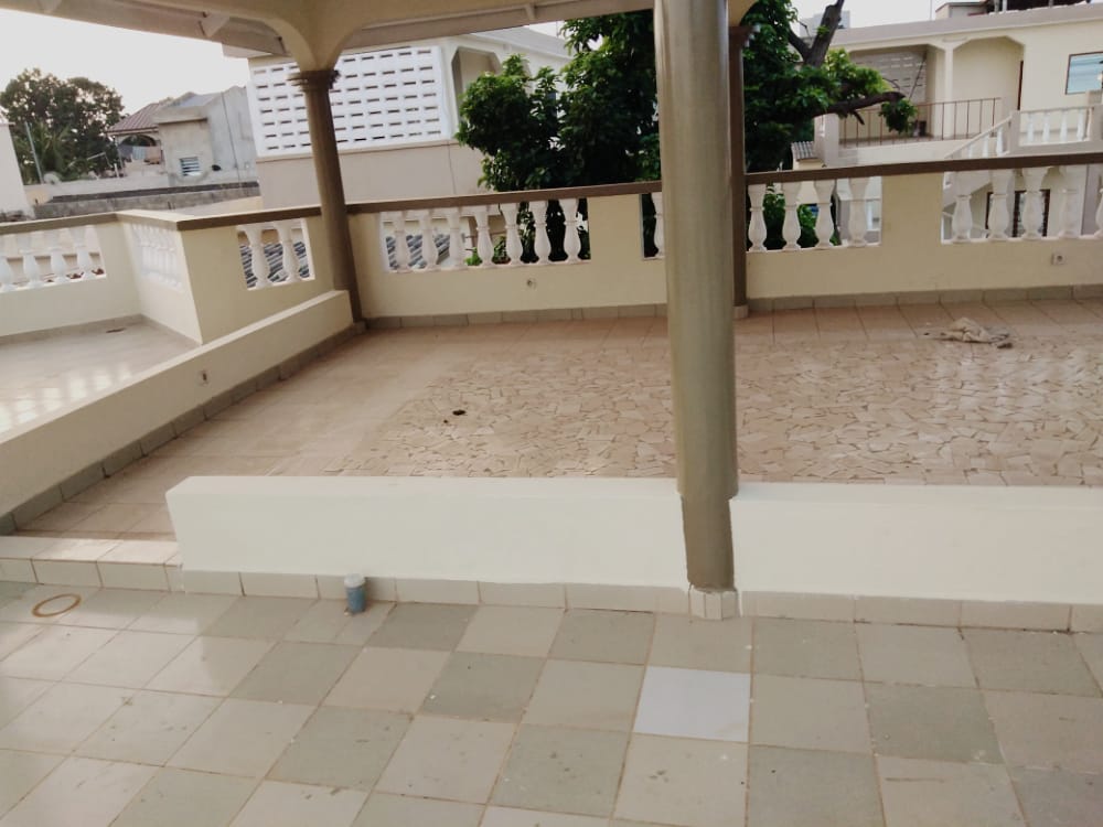 N° 5060 :
                            Villa à louer , Agoe, Lome, Togo : 150 000 XOF/mois