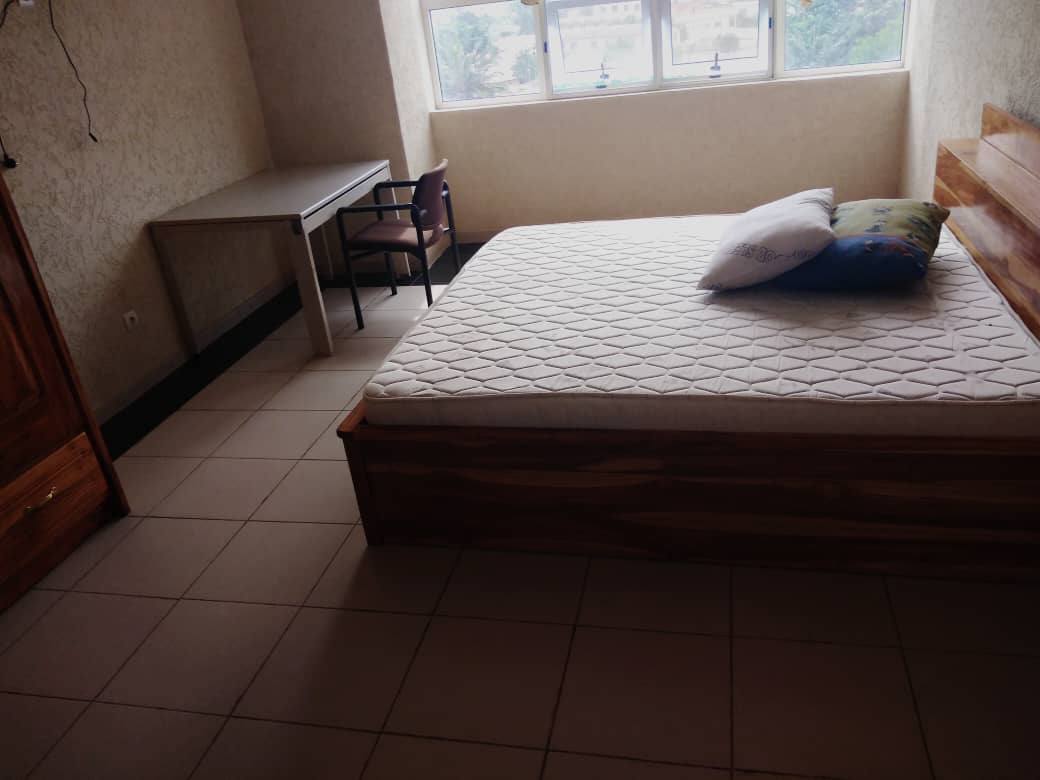 N° 5064 :
                            Appartement meublé à louer , Djidjole, Lomé, Togo : 200 000 XOF/mois
