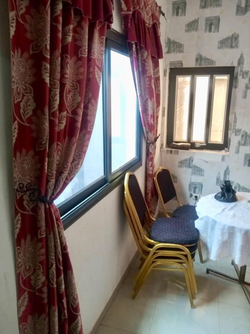 N° 5082 :
                            Villa à vendre , Agoe, Lome, Togo : 15 000  000 XOF/vie