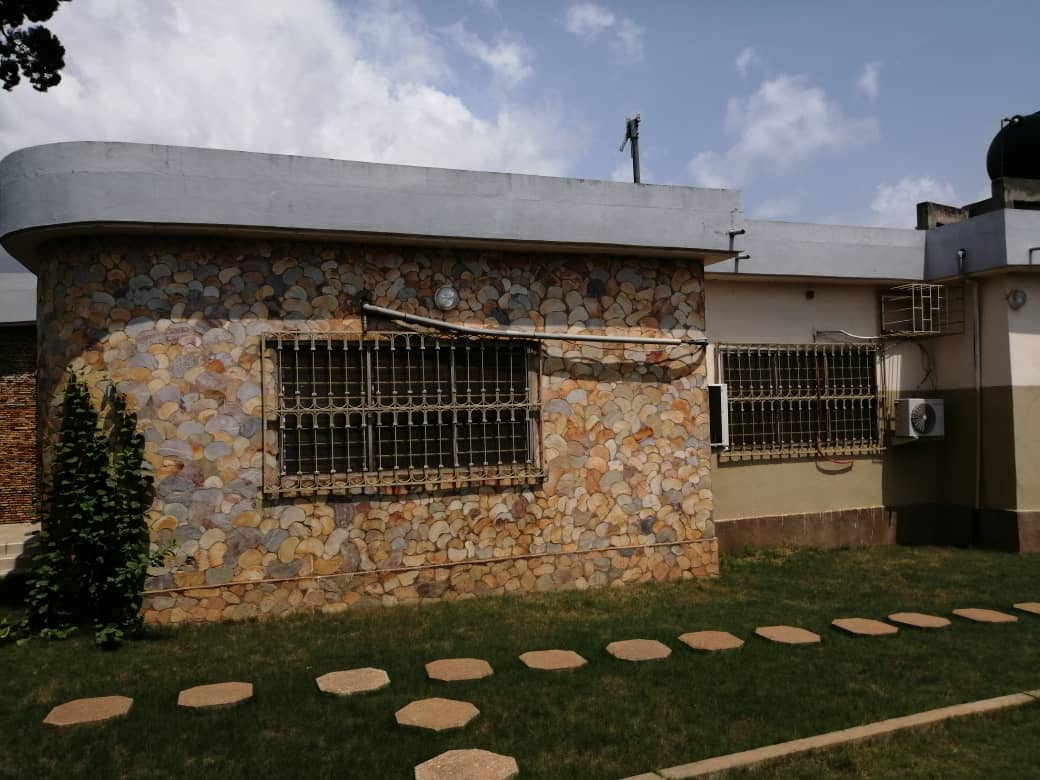 N° 5092 :
                            Villa à louer , Avenou, Lome, Togo : 350 000 XOF/mois