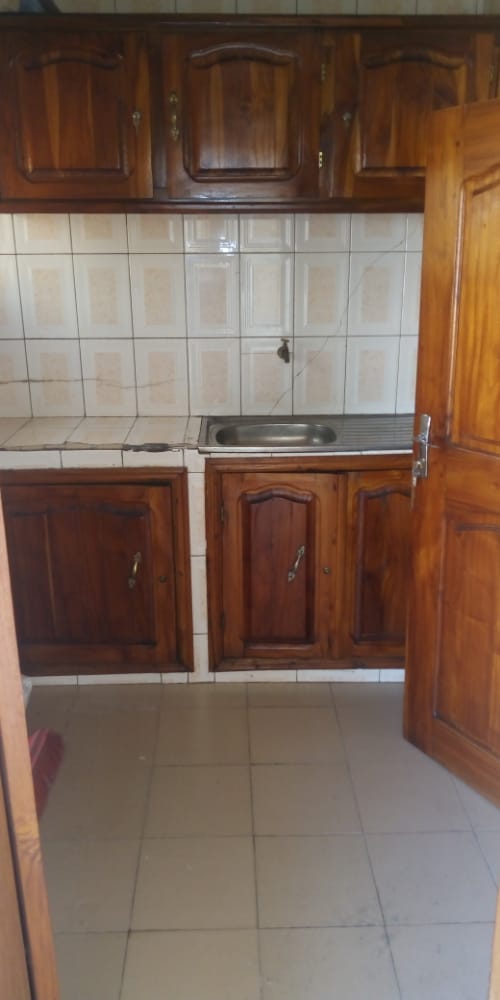 N° 5106 :
                            Chambre salon à louer , Akodessewa , Lome, Togo : 60 000 XOF/mois