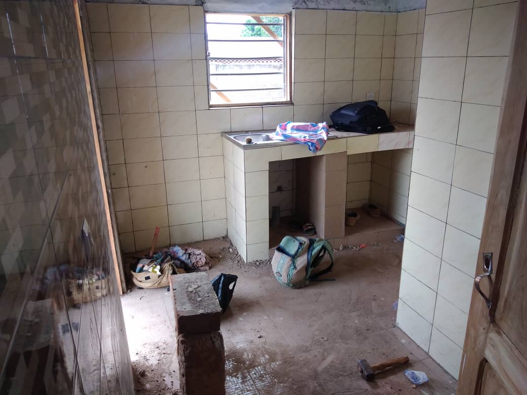 N° 5119 :
                            2 chambres salon à louer , Segbe, Lomé, Togo : 35 000 XOF/mois