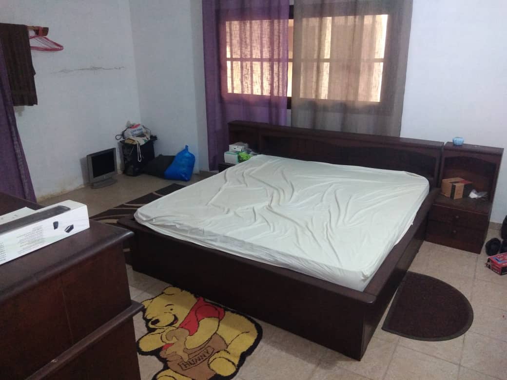 N° 5123 :
                            Villa meublée à louer , Zanguera, Lome, Togo : 250 000 XOF/mois