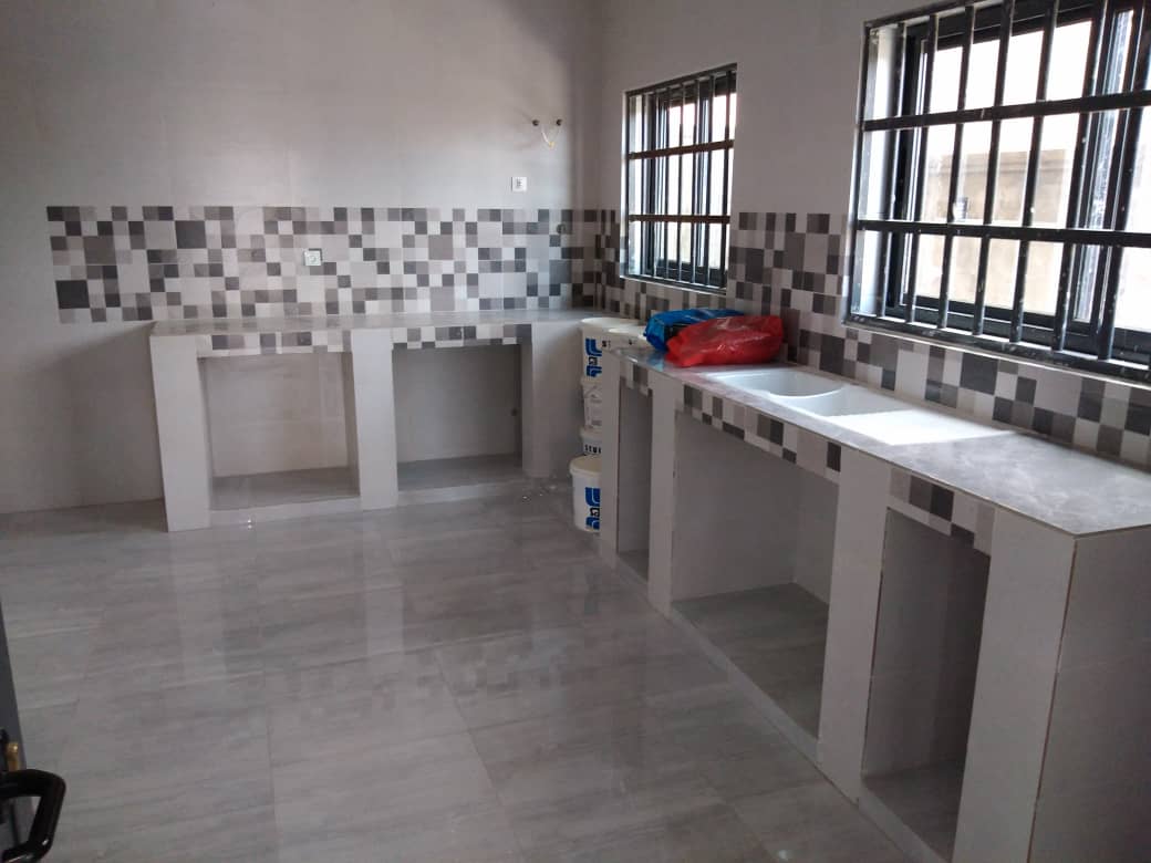 N° 5140 :
                            Villa à louer , Be kpota , Lome, Togo : 500 000 XOF/mois