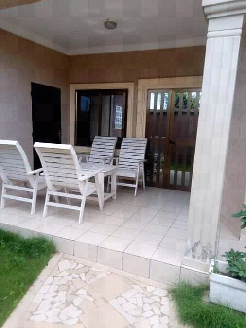 N° 5145 :
                            Appartement meublé à louer , Baguida , Lome, Togo : 400 000 XOF/mois