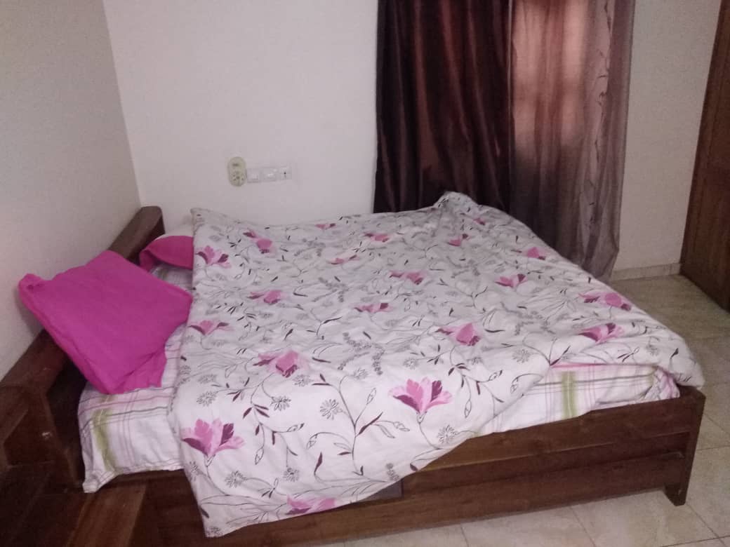 N° 5155 :
                            Appartement meublé à louer , Agoe anome , Lome, Togo : 300 000 XOF/mois