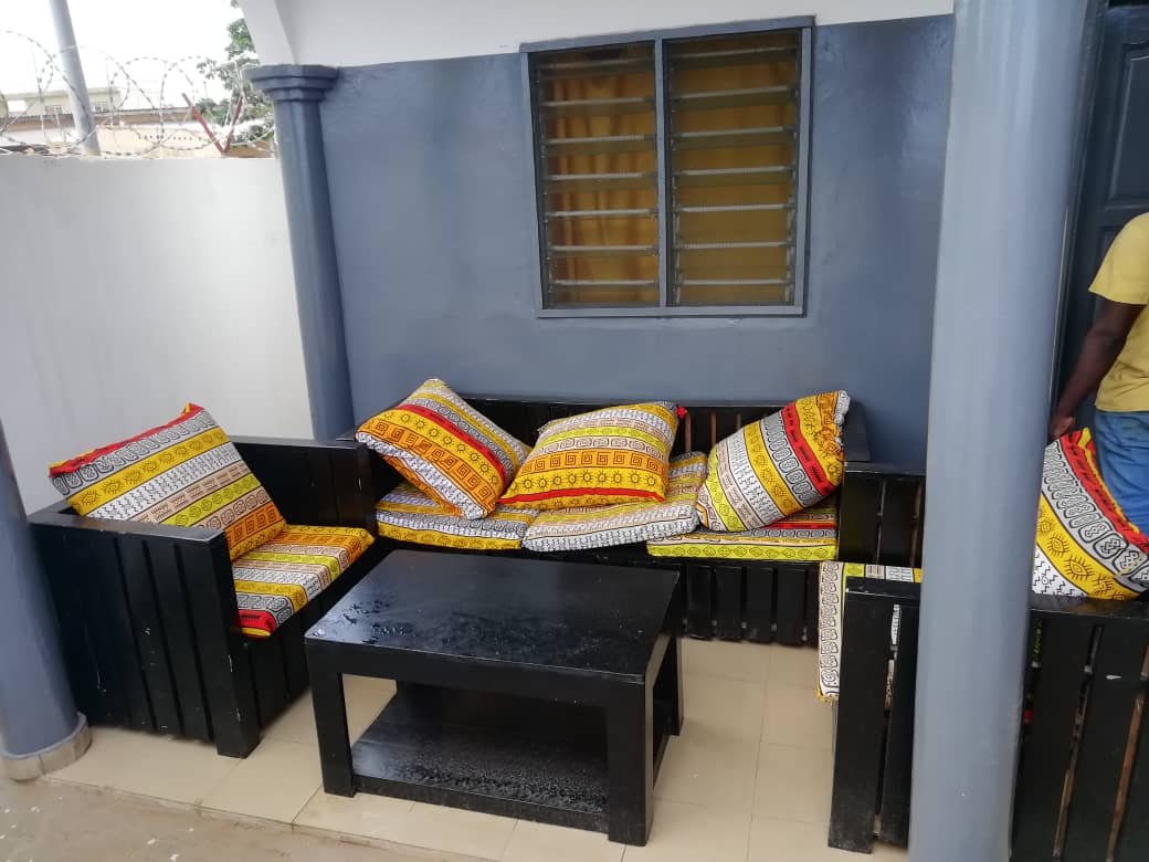 N° 5158 :
                            Appartement meublé à louer , Gbossime, Lome, Togo : 250 000 XOF/mois