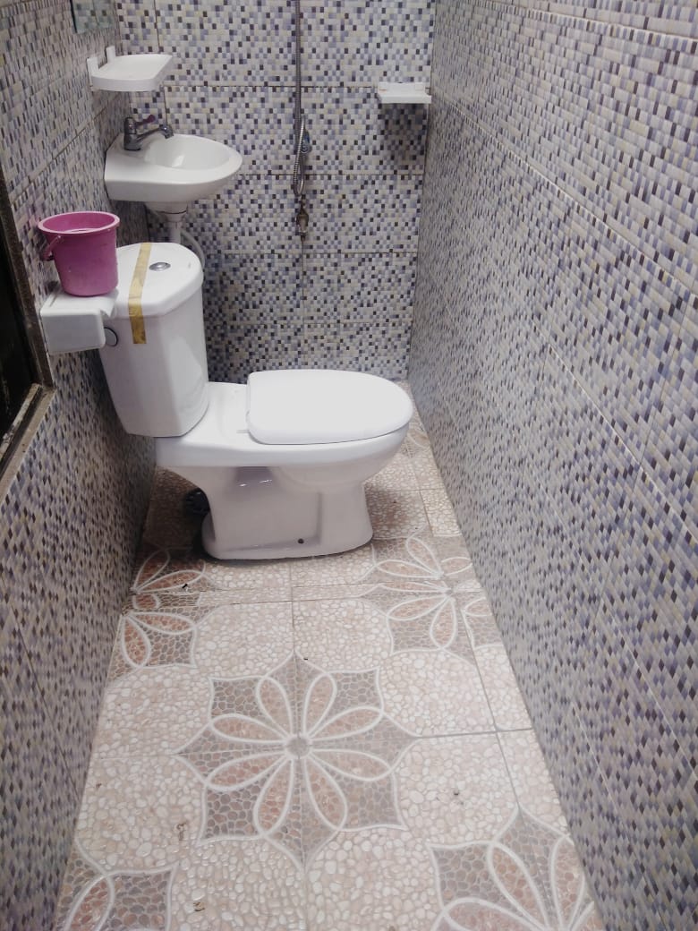 N° 5169 :
                            Chambre salon à louer , Kagome, Lome, Togo : 30 000 XOF/mois