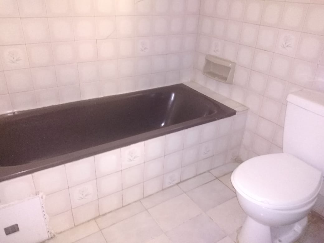 N° 5168 :
                            Villa à louer , Adidogome , Lome, Togo : 375 000 XOF/mois