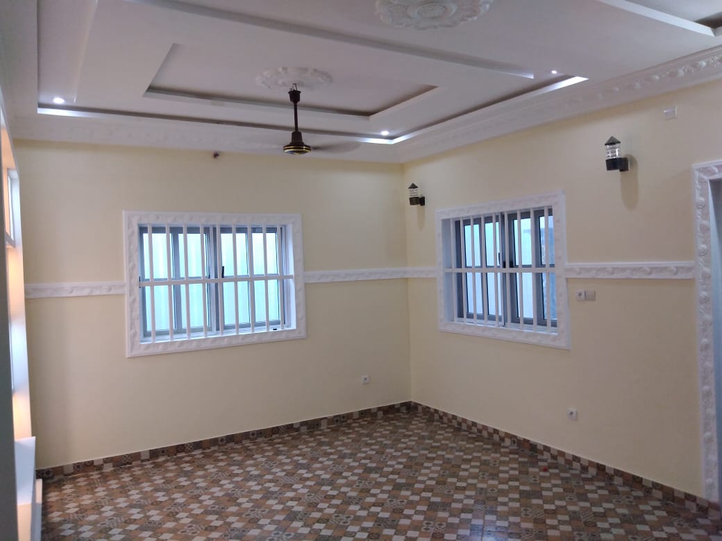 N° 5179 :
                            Villa à vendre , Djagble, Lome, Togo : 215 000  000 XOF/vie