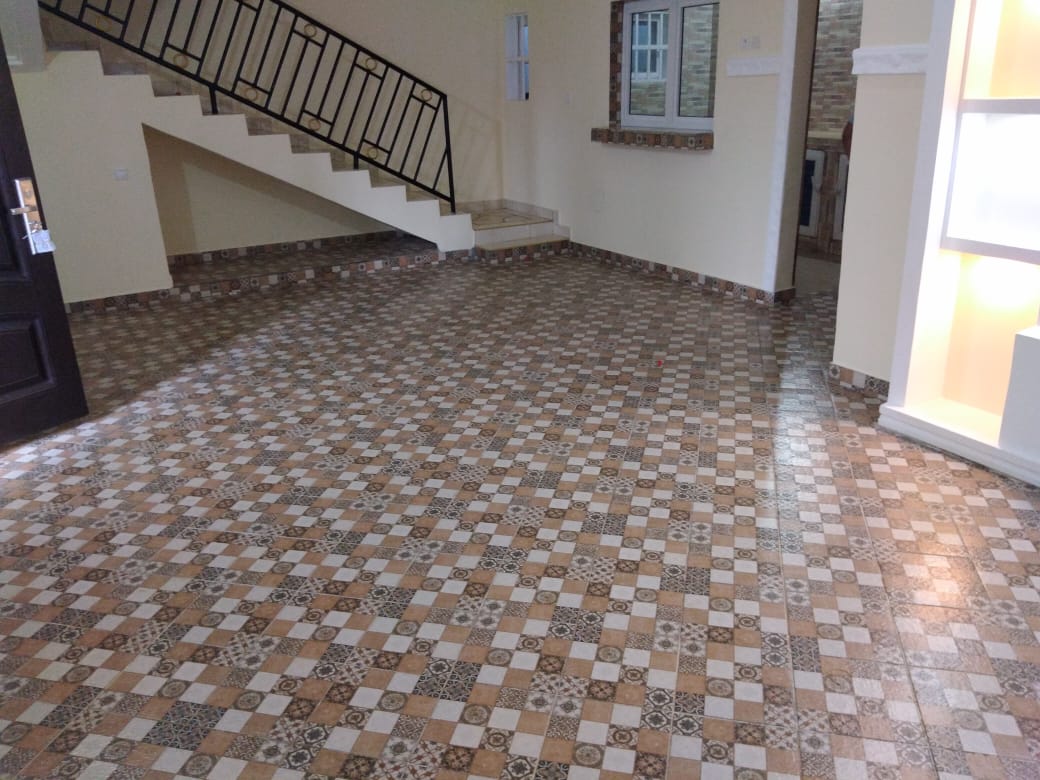 N° 5176 :
                            Appartement à louer , Djagble, Lome, Togo : 350 000 XOF/mois
