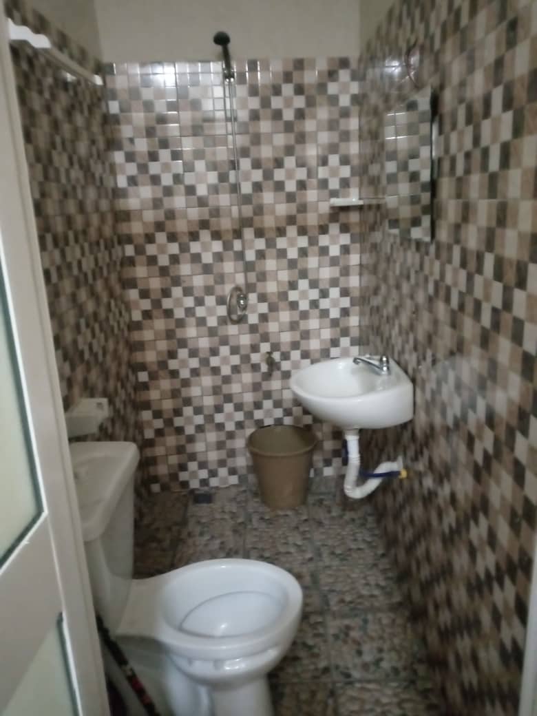 N° 5182 :
                            Villa meublée à louer , Avedji, Lome, Togo : 300 000 XOF/mois