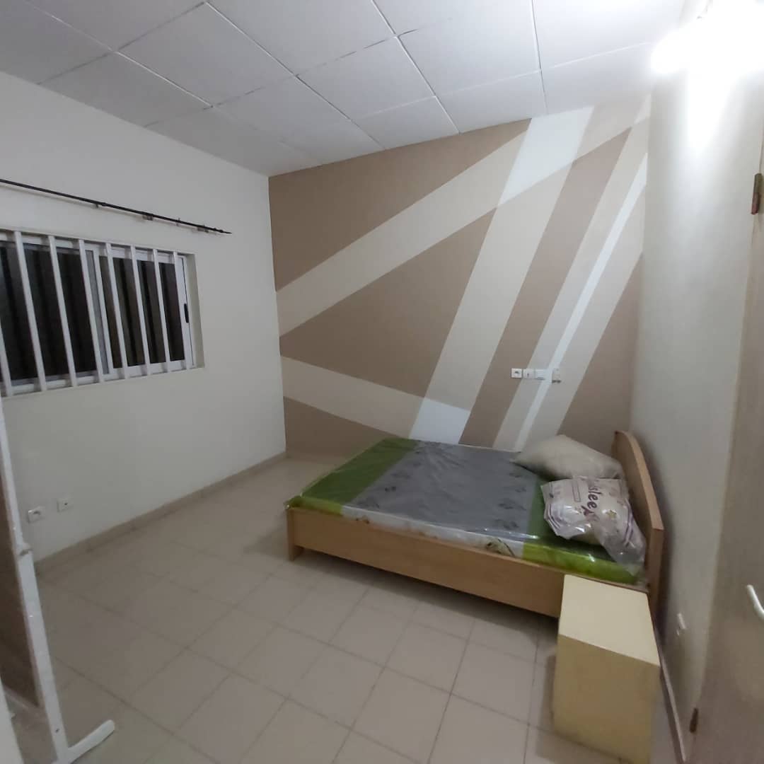 N° 5187 :
                            Appartement meublé à louer , Tokoin , Lome, Togo : 150 000 XOF/mois
