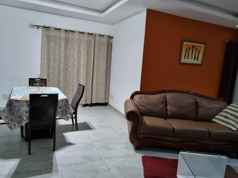 N° 5200 :
                            Appartement meublé à louer , Adidogome, Lome, Togo : 500 000 XOF/mois