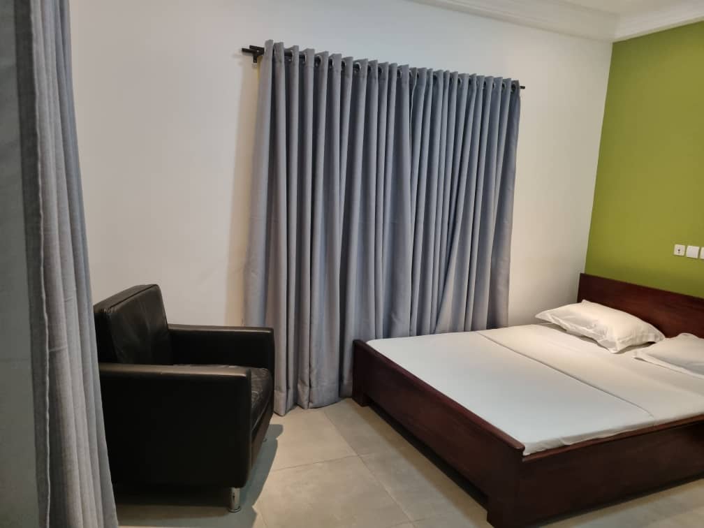 N° 5199 :
                            Appartement meublé à louer , Adidogome, Lome, Togo : 500 000 XOF/mois