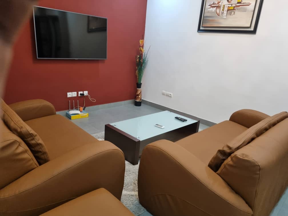 N° 5199 :
                            Appartement meublé à louer , Adidogome, Lome, Togo : 500 000 XOF/mois