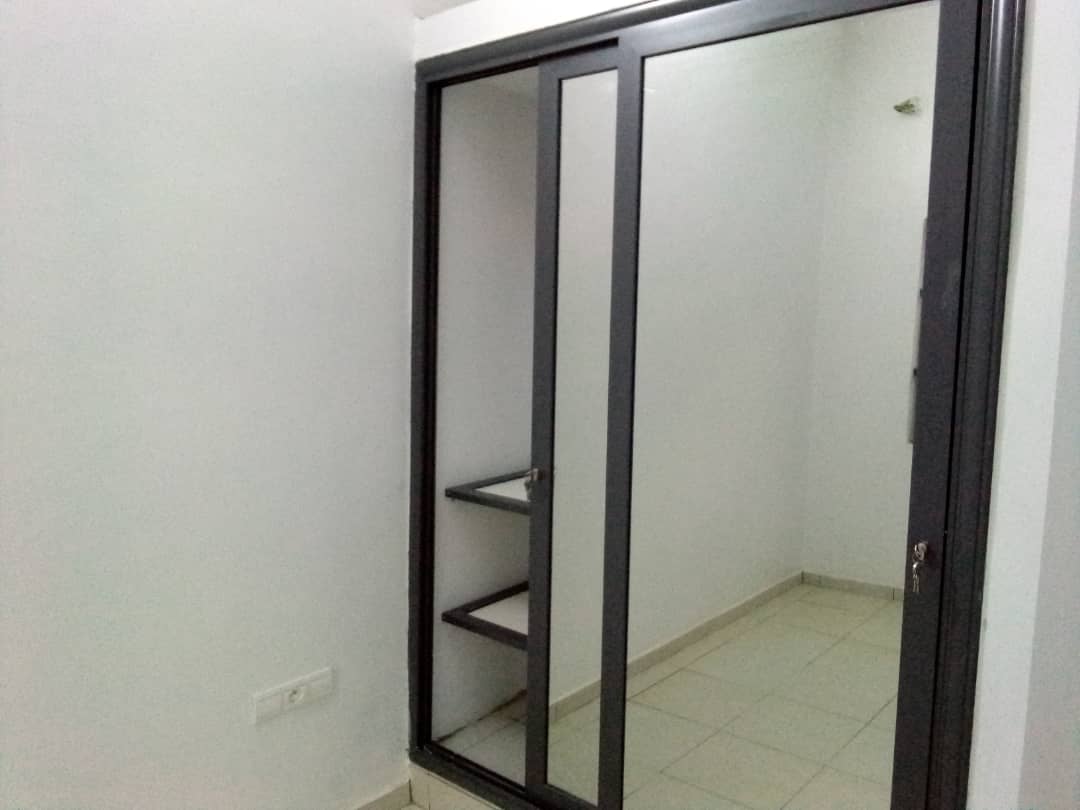 N° 5209 :
                            Chambre salon à louer , Agoe zossime, Lome, Togo : 45 000 XOF/mois