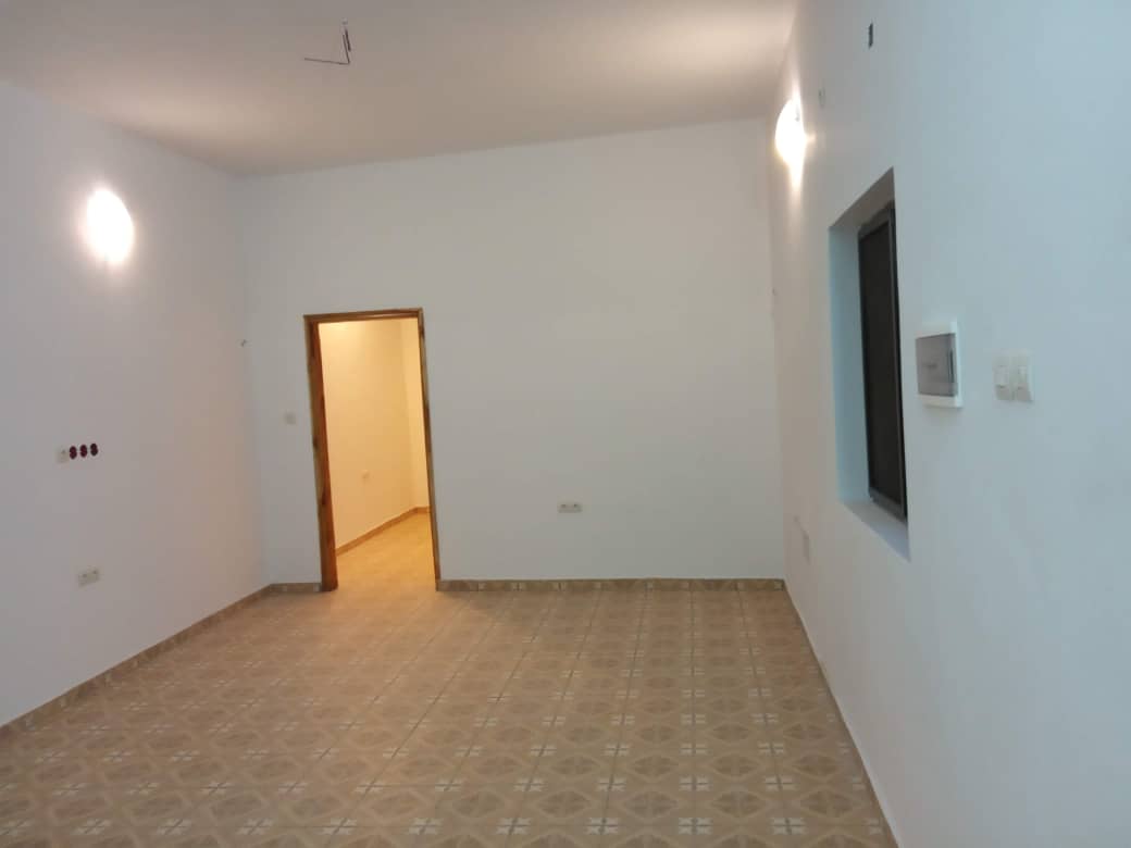N° 5253 :
                            Chambre salon à louer , Zanguera, Lome, Togo : 35 000 XOF/mois