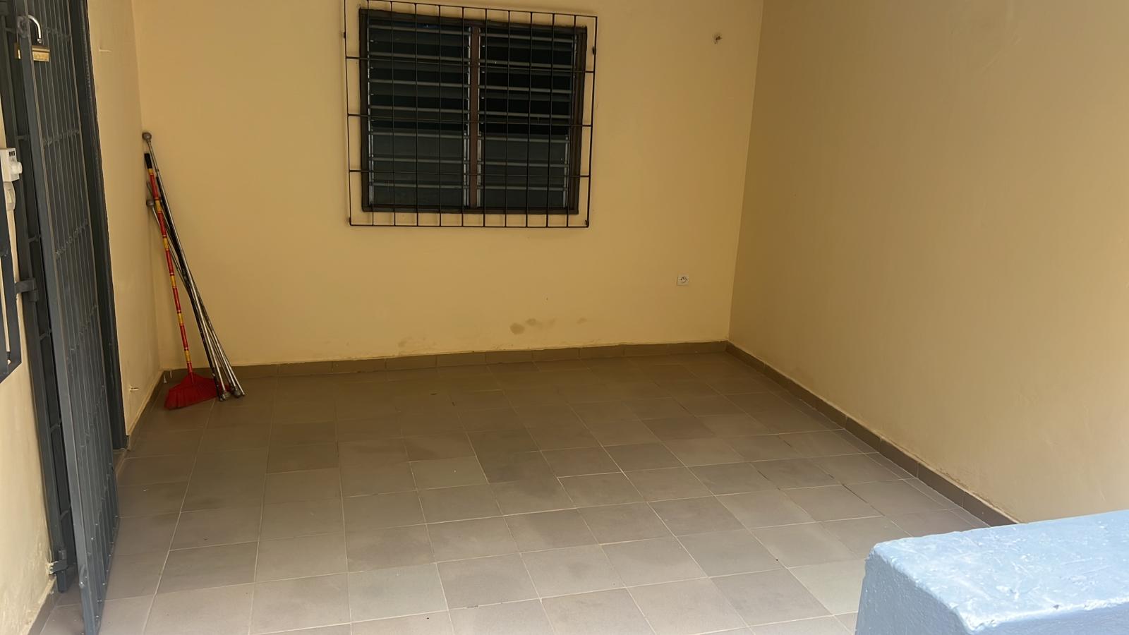 N° 5263 :
                            2 chambres salon à louer , Adidogome, Lome, Togo : 65 000 XOF/mois