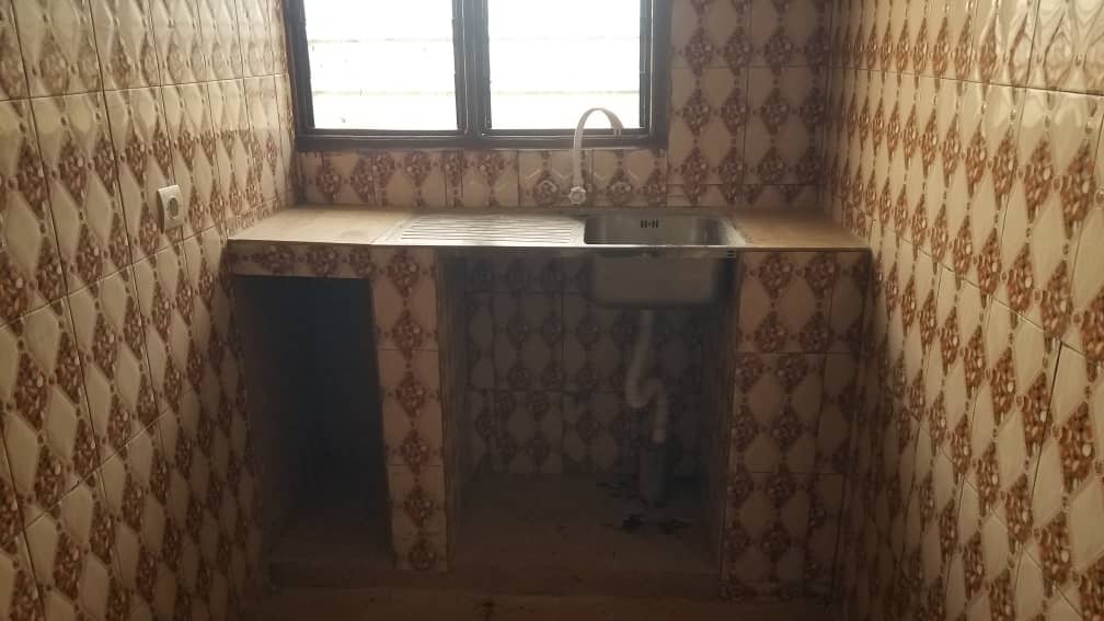 N° 5367 :
                            Chambre salon à louer , Soviepe, Lome, Togo : 50 000 XOF/mois