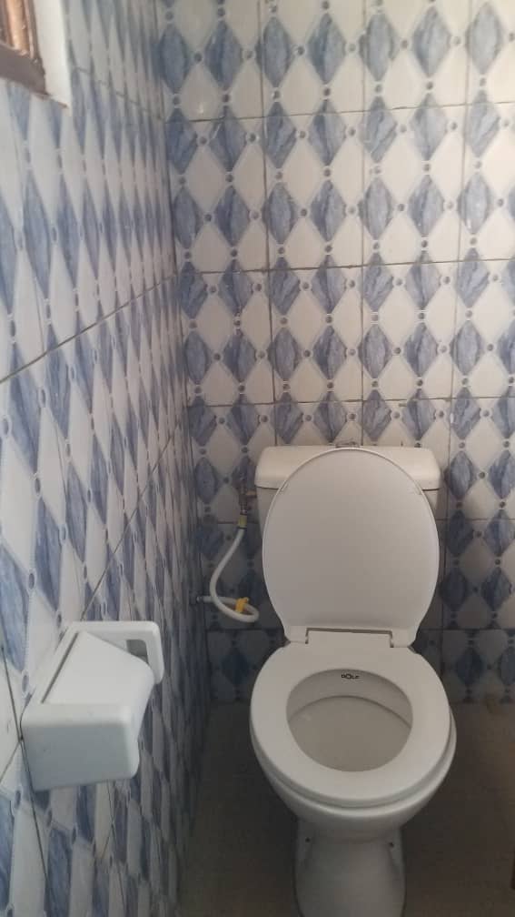 N° 5367 :
                            Chambre salon à louer , Soviepe, Lome, Togo : 50 000 XOF/mois