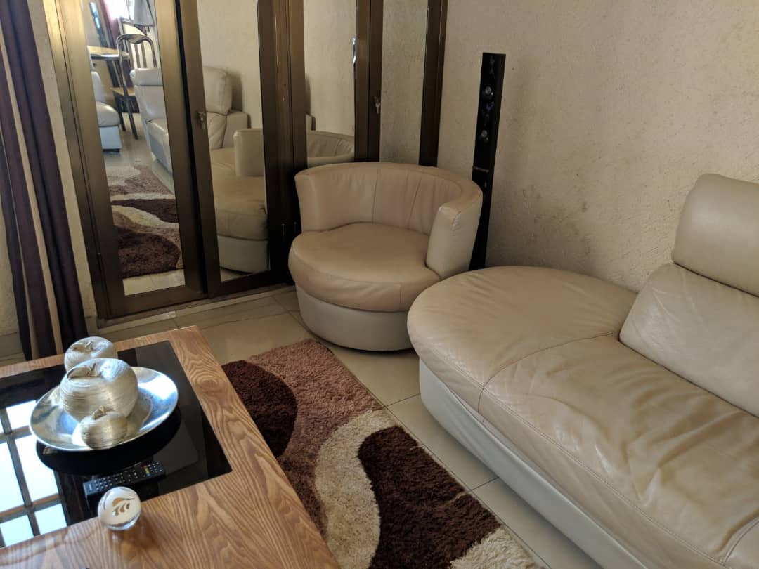 N° 4576 :
                            Appartement meublé à louer , Agbalepedo, Lome, Togo : 250 000 XOF/mois