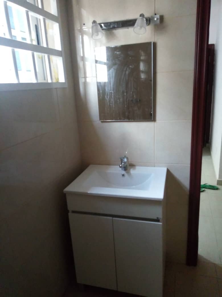 N° 4544 :
                            Villa à louer , Avenou, Lome, Togo : 270 000 XOF/mois