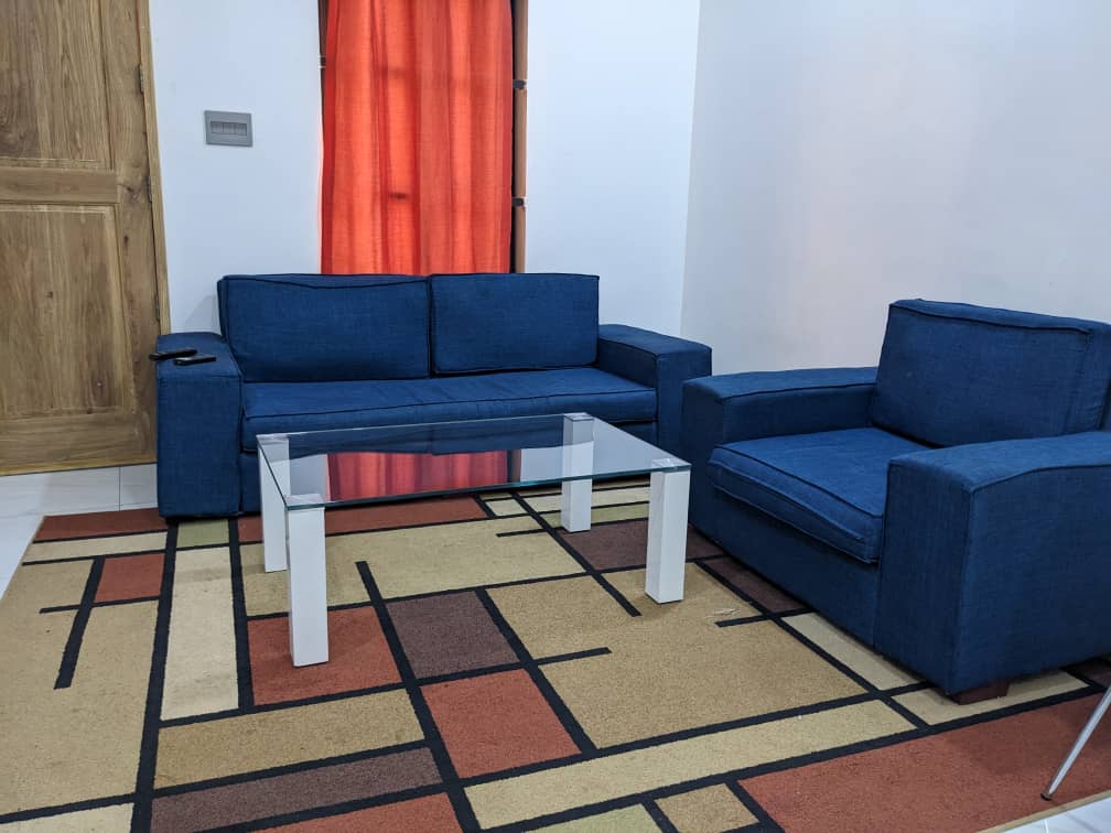 Villa meublée à louer , Lome, carrefour aised
