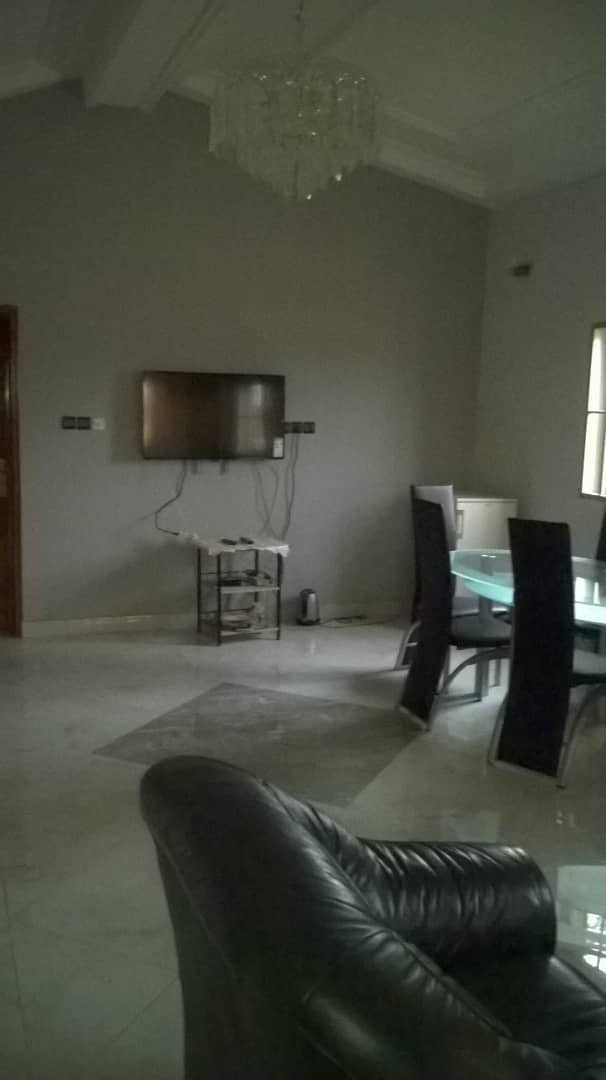 N° 4373 :
                            Villa meublée à louer ,  avepozo , Lome, Togo : 600 000 XOF/mois