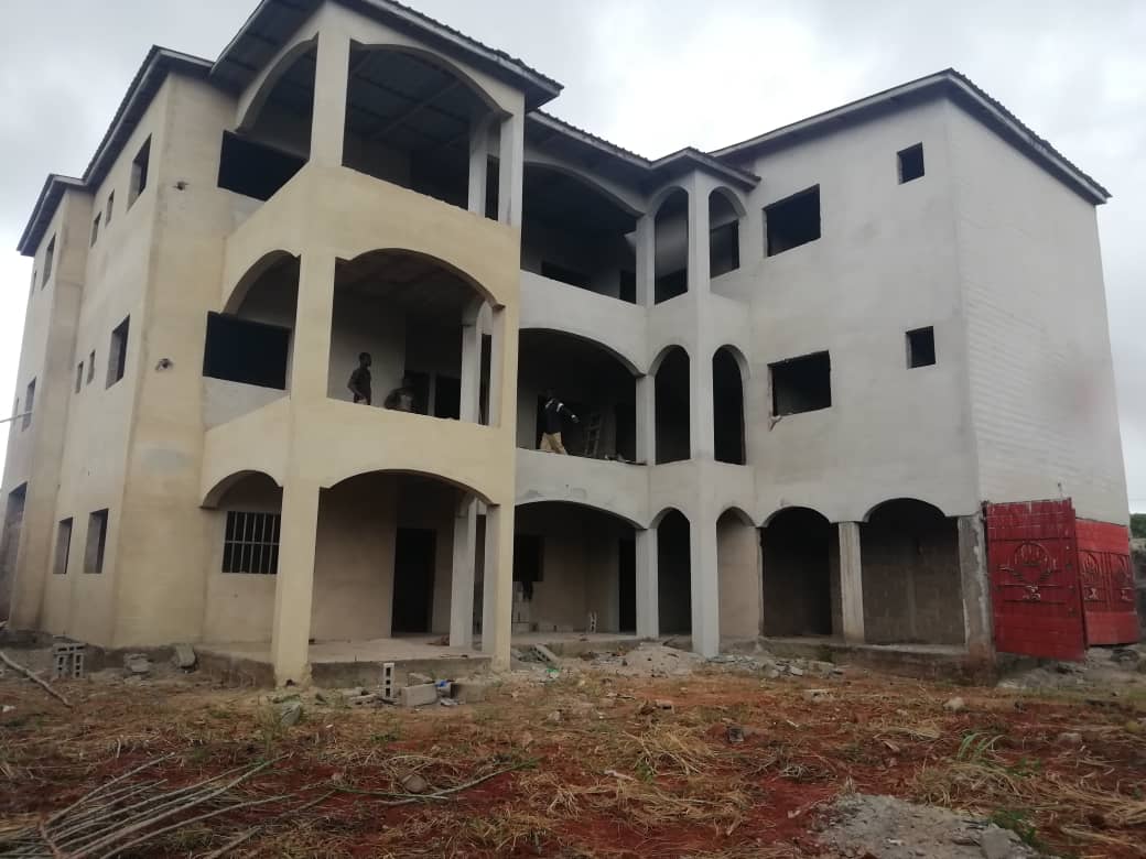 Immeuble commercial à vendre , Lome, legbassito