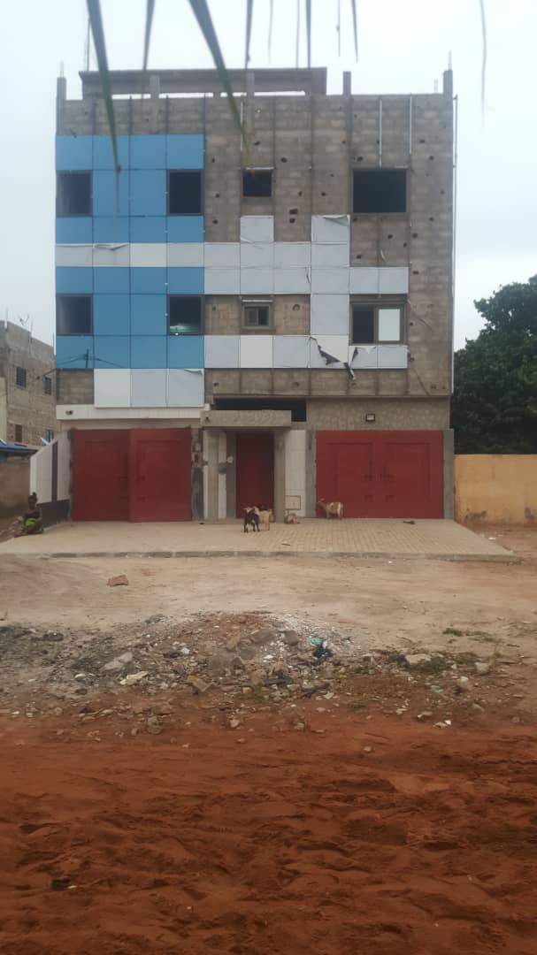 N° 4586 :
                            Villa à vendre , Attiegou, Lome, Togo : 65 000  000 XOF/vie