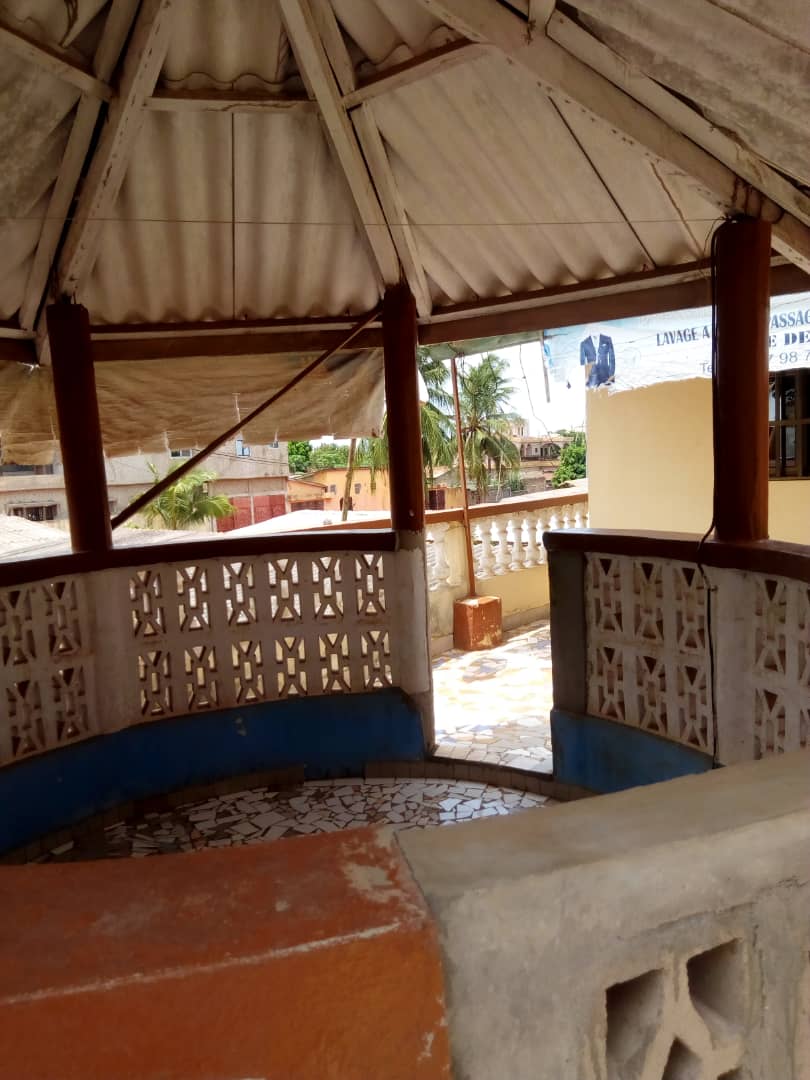 N° 4507 :
                            Chambre à louer , Agoe, Lome, Togo : 10 000 XOF/mois