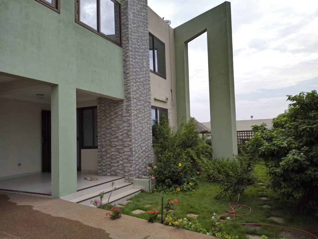 Villa meublée à louer , Lome, baguida