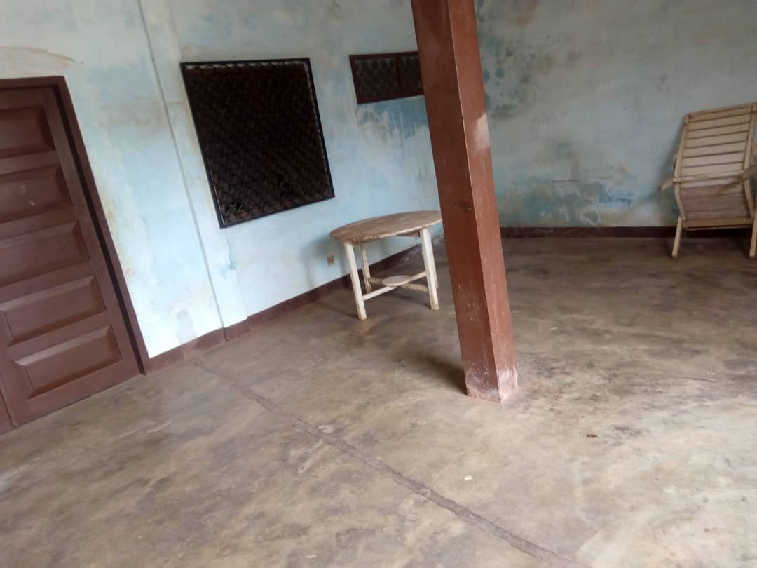 N° 4472 :
                            Appartement à louer , Agoe, Lome, Togo : 45 000 XOF/mois