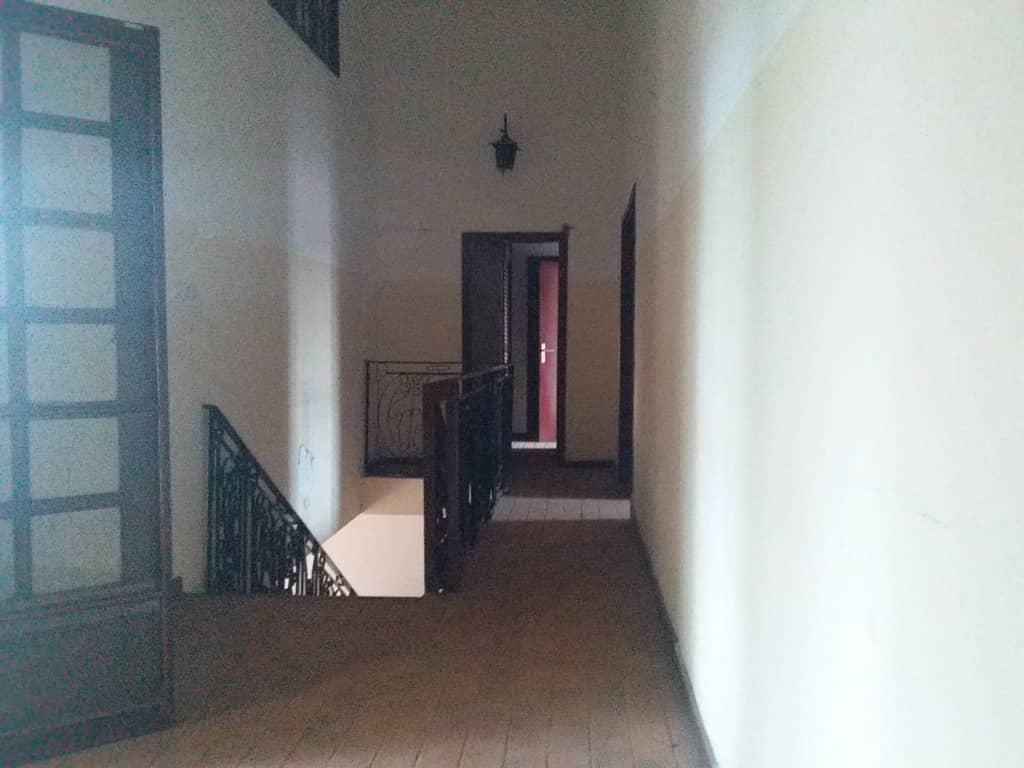 N° 4490 :
                            Villa à louer , Todman, Lome, Togo : 600 000 XOF/mois
