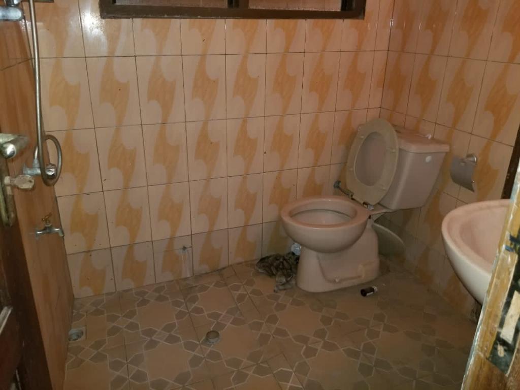 N° 5304 :
                            Chambre salon à louer , Agbalepedo, Lome, Togo : 55 000 XOF/mois
