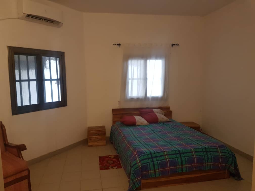 N° 4357 :
                            Studio meublé à louer , Adidogome, Lome, Togo : 150 000 XOF/mois
