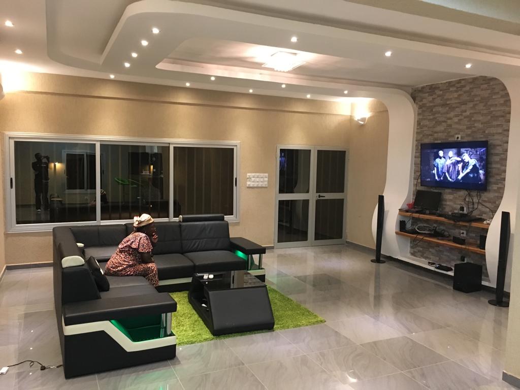 N° 4481 :
                            Villa meublée à louer , Agoe, Lome, Togo : 800 000 XOF/mois
