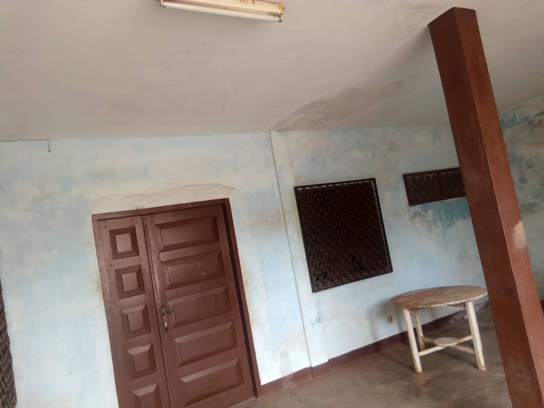 N° 4472 :
                            Appartement à louer , Agoe, Lome, Togo : 45 000 XOF/mois