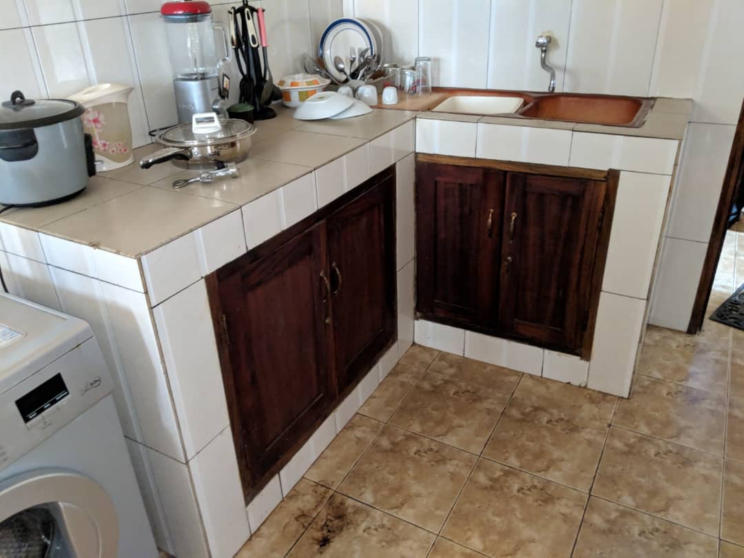 N° 4576 :
                            Appartement meublé à louer , Agbalepedo, Lome, Togo : 250 000 XOF/mois