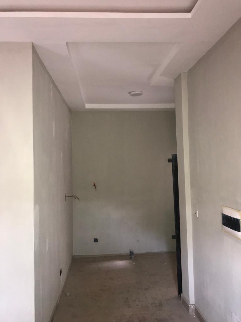 N° 5298 :
                            Studio à louer , Adewui, Lome, Togo : 125 000 XOF/mois